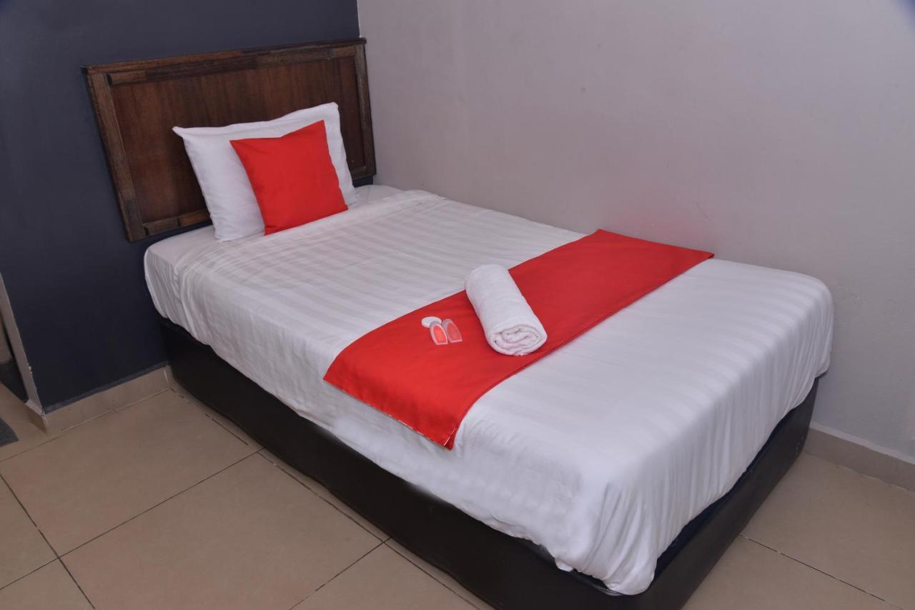 Nice Stay Hotel Raub Luaran gambar