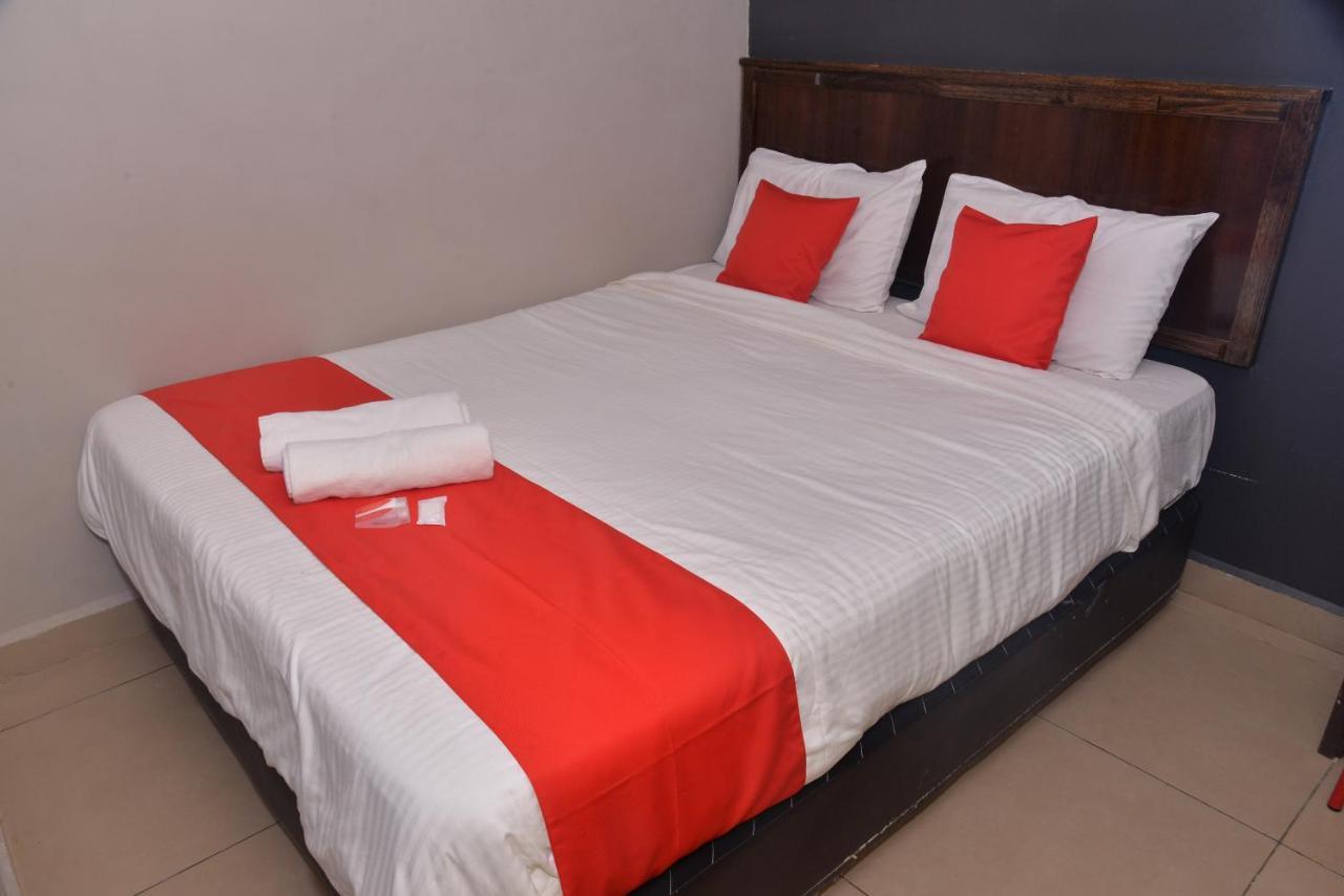 Nice Stay Hotel Raub Luaran gambar